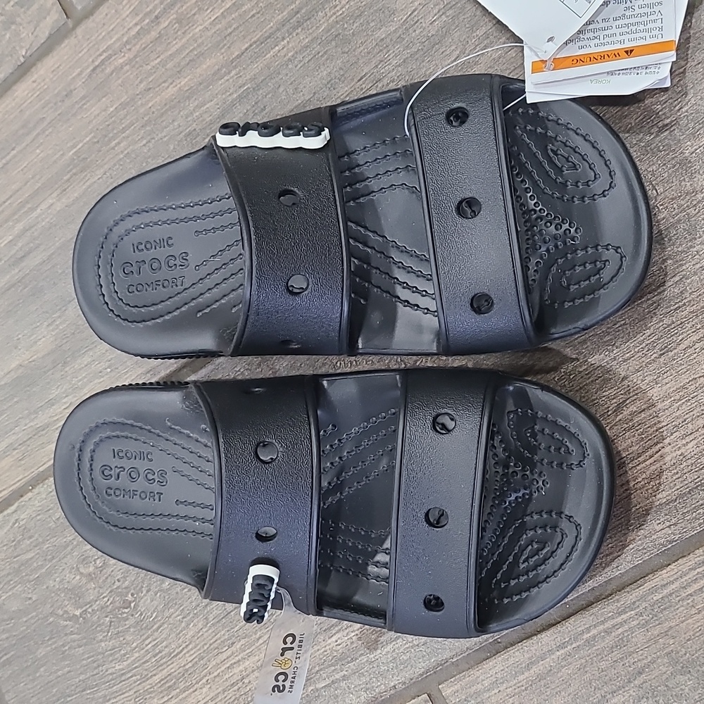Croc sandal